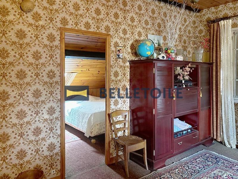 Pavillon - 238 m² - 6 pièces