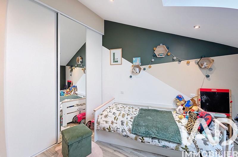 Maison - 98 m² - 4 pièces