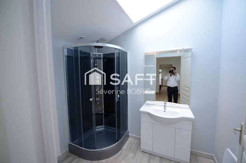 Maison - 186 m² - 5 pièces