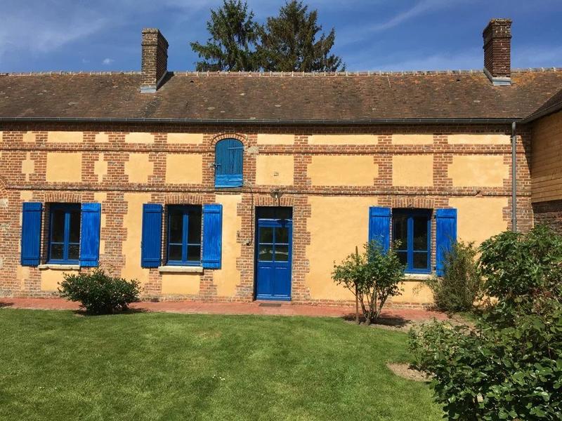 Maison - 845 m² - 12 pièces