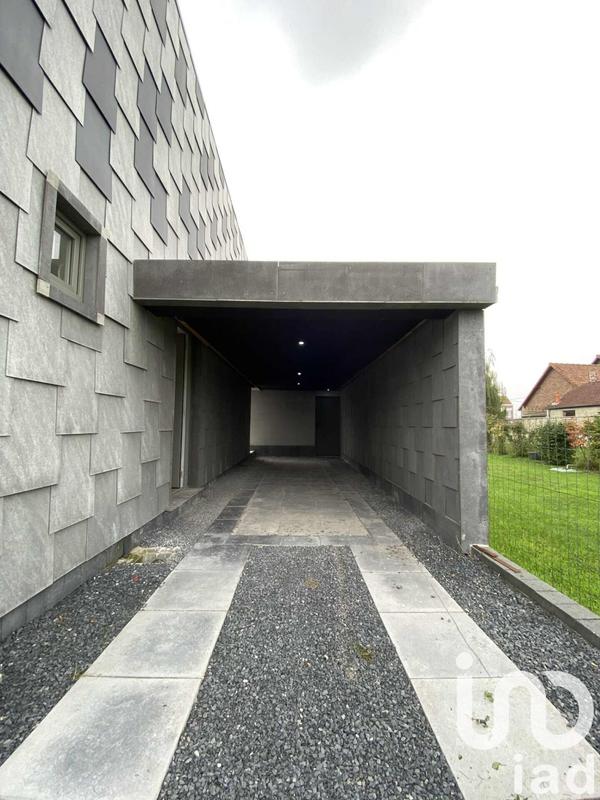 Maison - 98 m² - 5 pièces