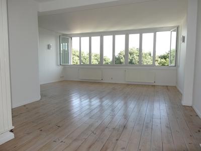 Appartement - 110 m² - 4 pièces