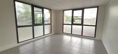 Local commercial - 90 m²