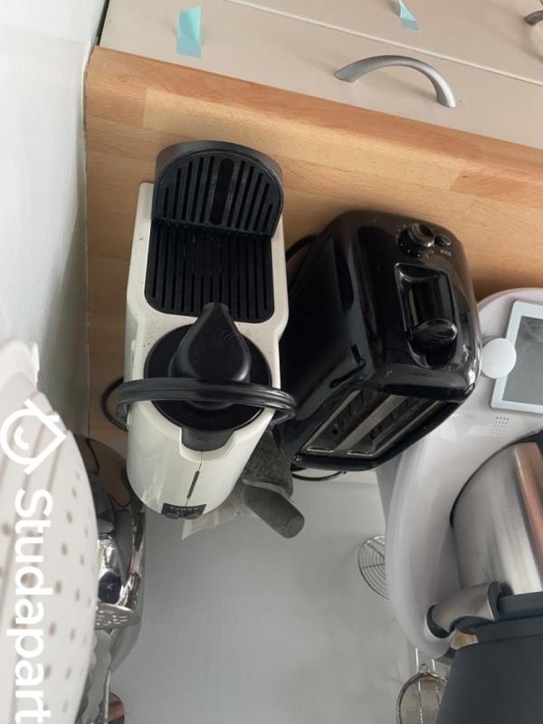 Chambre - 10 m² - 1 pièce