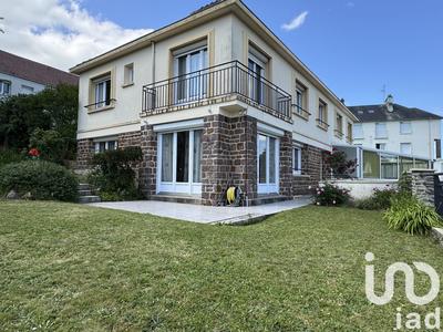 Maison - 152 m² - 5 pièces