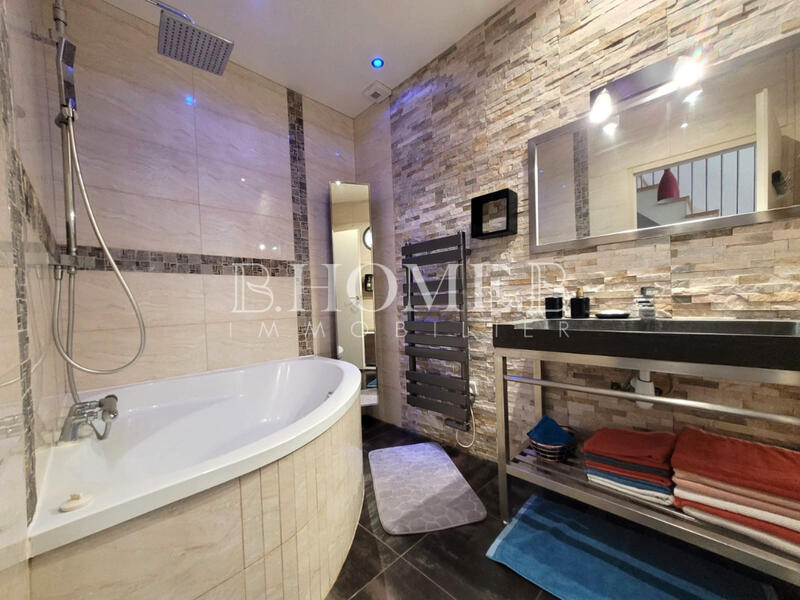 Maison - 160 m² - 6 pièces