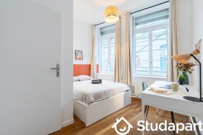 Chambre - 14 m² - 1 pièce