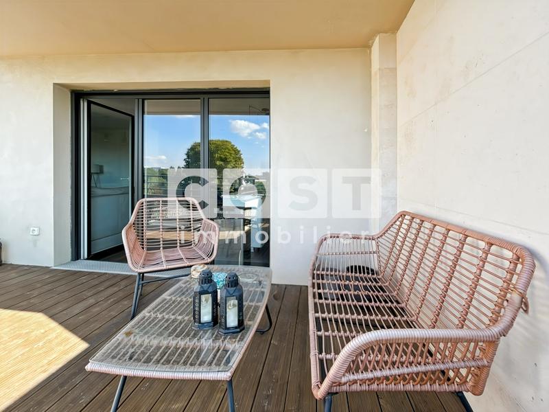 Appartement - 81 m² - 4 pièces