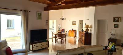 Maison - 144 m² - 4 pièces