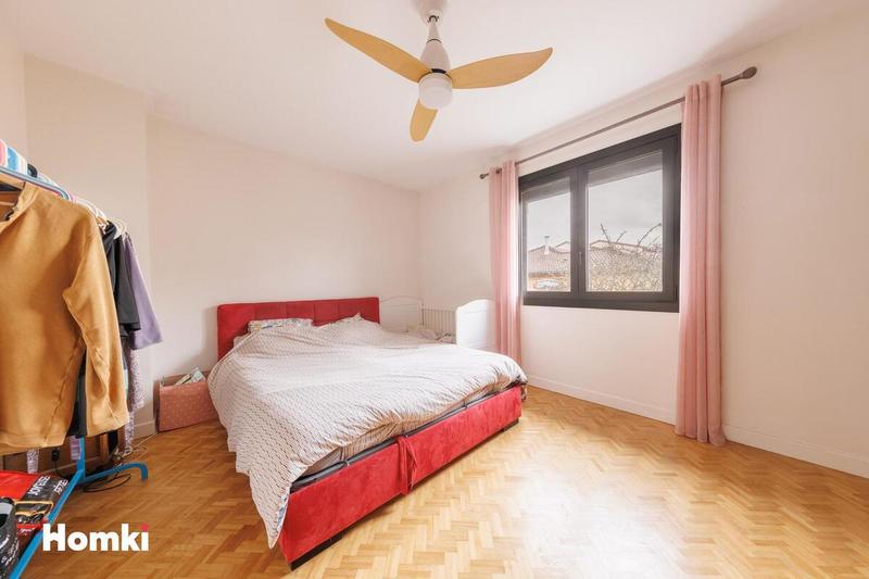 Maison - 200 m² - 6 pièces