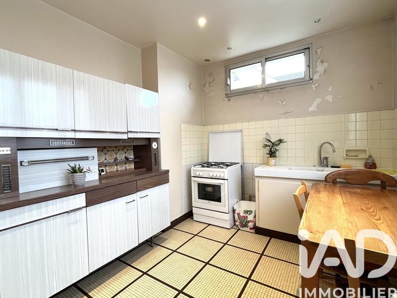 Maison - 140 m² - 5 pièces