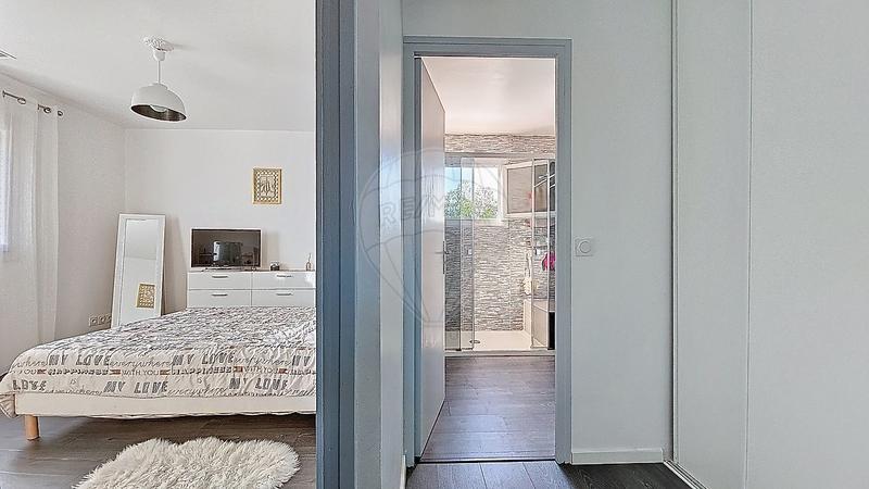 Villa - 134 m² - 5 pièces