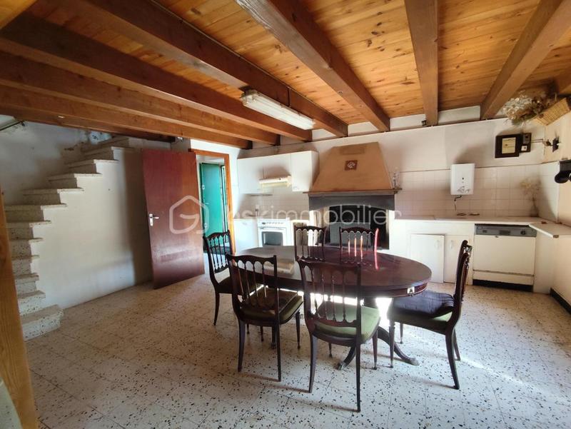 Maison en pierre - 104 m² - 5 pièces