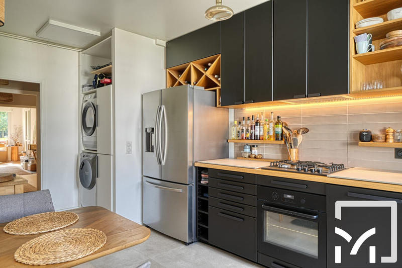 Appartement - 101 m² - 3 pièces