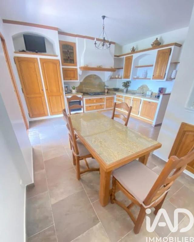 Maison - 183 m² - 4 pièces