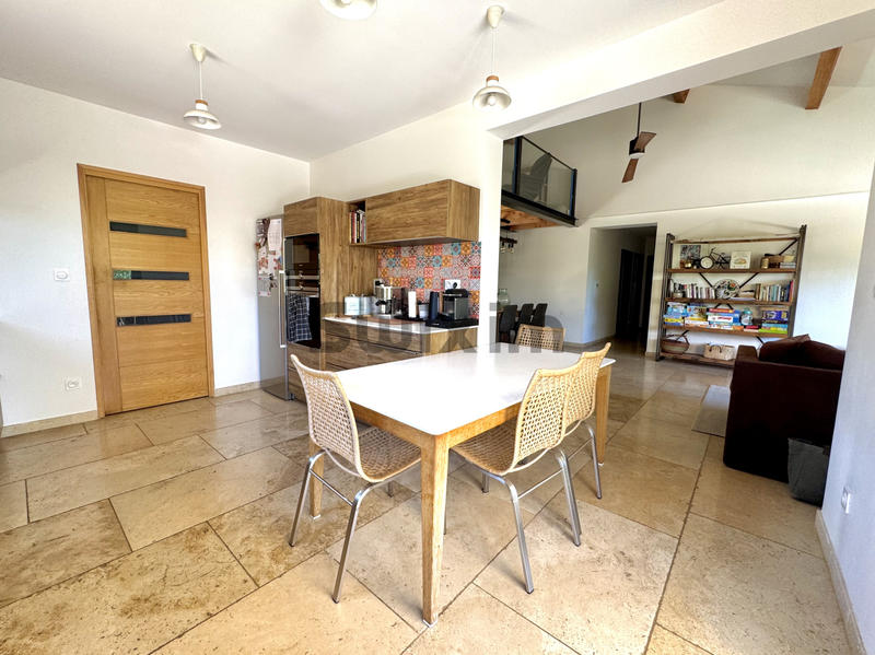 Villa - 150 m² - 5 pièces