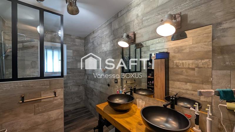 Maison - 149 m² - 7 pièces