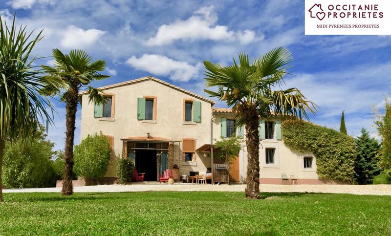 Maison de maîtres - 900 m² - 26 pièces