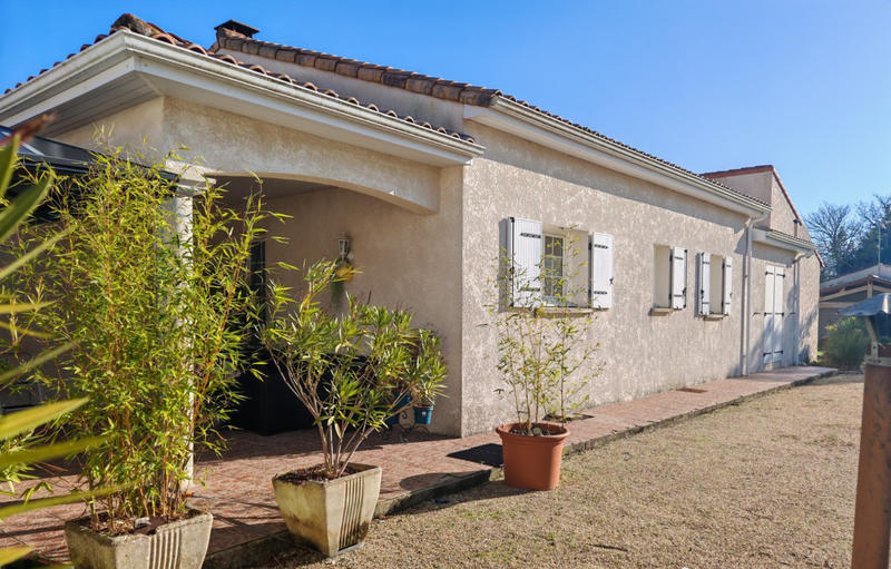 Maison - 140 m² - 4 pièces