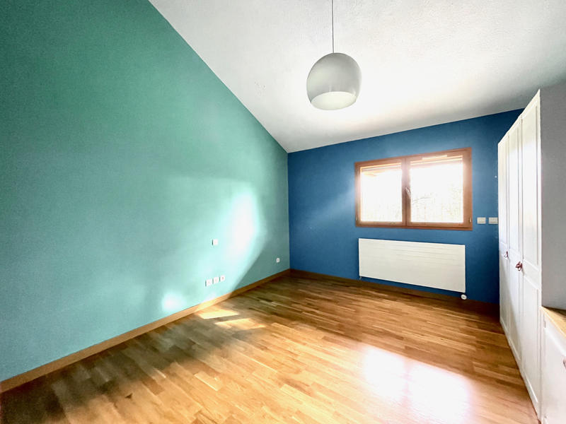 Maison - 203 m² - 7 pièces