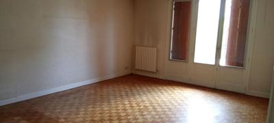 Maison traditionnelle - 100 m² - 5 pièces