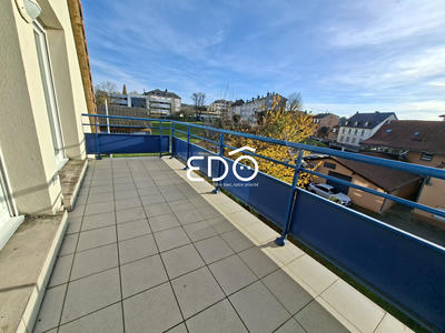 Appartement - 82 m² - 4 pièces