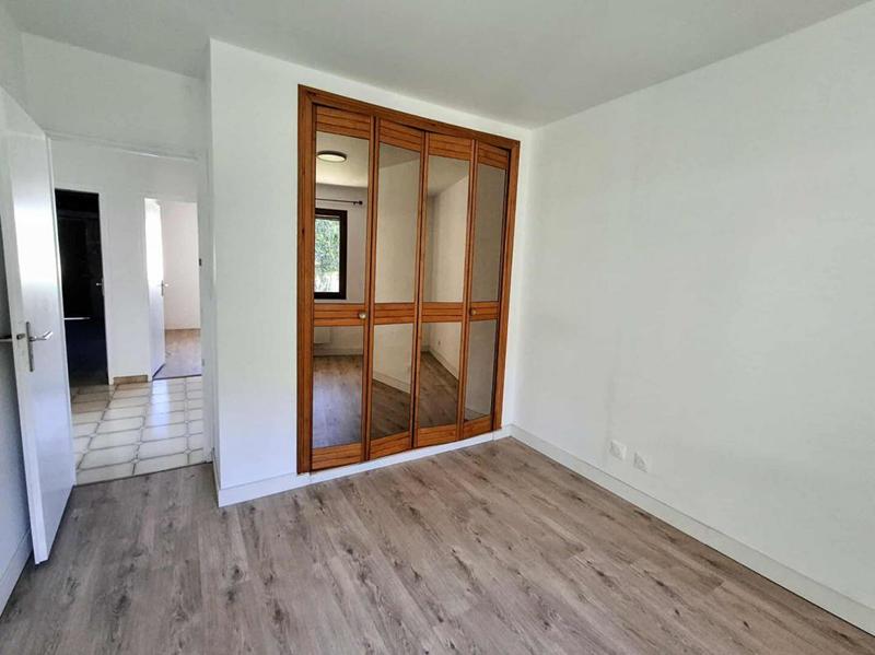 Maison - 102 m² - 4 pièces