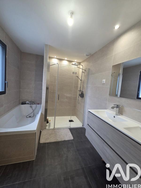 Maison de maîtres - 163 m² - 6 pièces