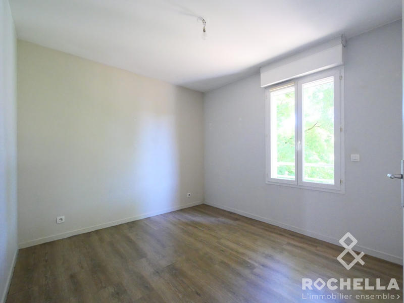 Appartement - 99 m² - 5 pièces