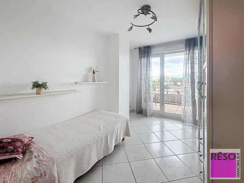 Appartement - 93 m² - 3 pièces