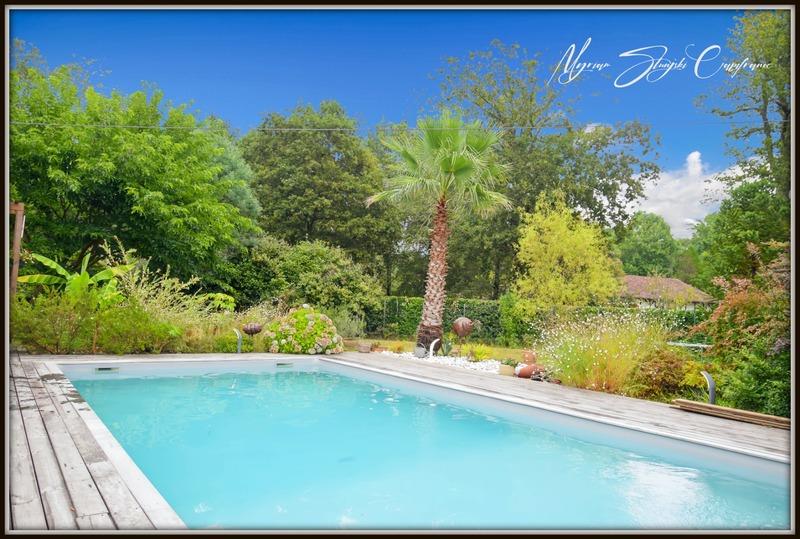 Propriété - 240 m² - 5 pièces