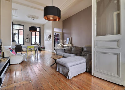 Maison - 196 m² - 6 pièces