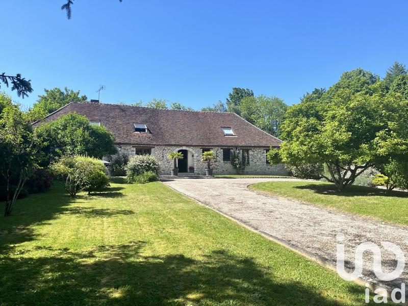 Maison - 260 m² - 10 pièces