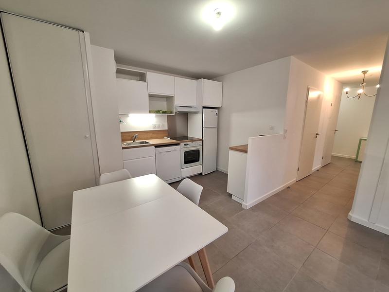 Appartement - 60 m² - 3 pièces