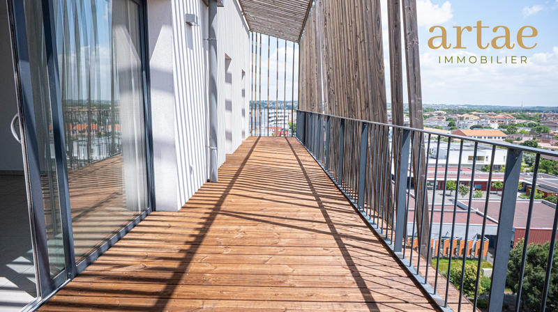 Appartement - 102 m² - 5 pièces