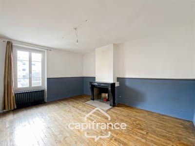 Maison - 223 m² - 8 pièces