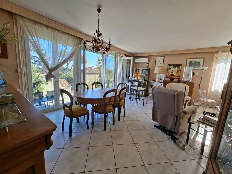 Maison - 152 m² - 7 pièces