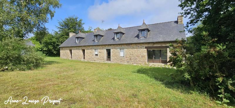 Maison - 157 m² - 9 pièces