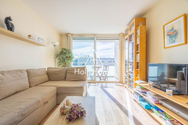 Appartement ancien - 62 m² - 3 pièces