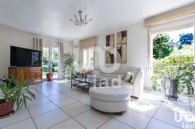 Maison - 194 m² - 6 pièces