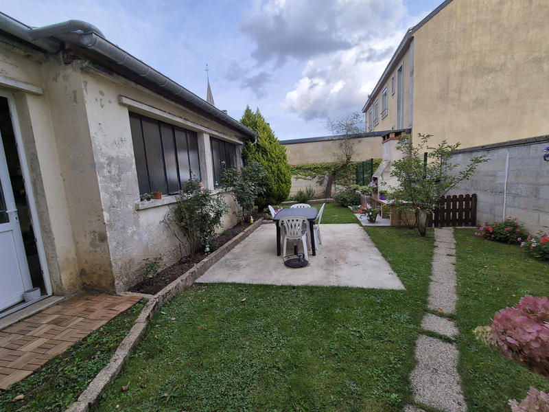 Maison - 130 m² - 8 pièces