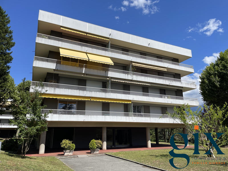 Appartement - 123 m² - 5 pièces