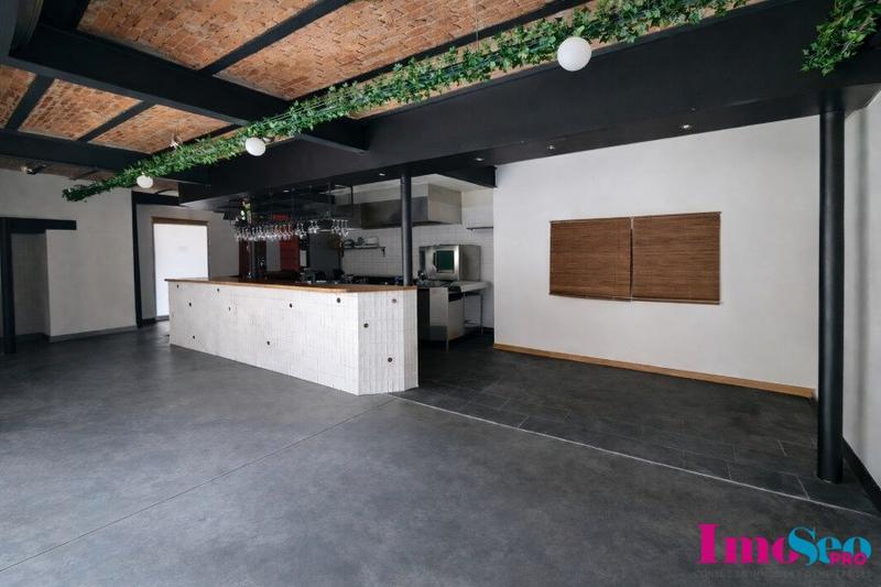 Local commercial - 310 m²