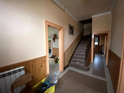 Maison - 168 m² - 6 pièces