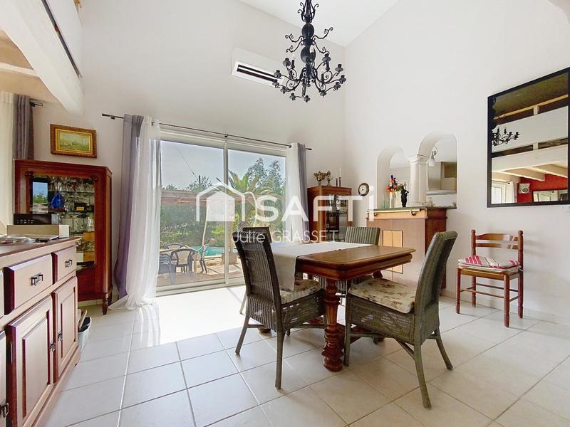 Maison - 161 m² - 6 pièces