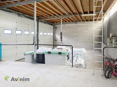 Local commercial - 1 068 m²