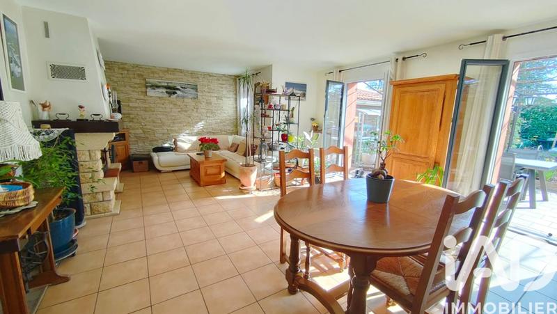 Maison - 138 m² - 5 pièces