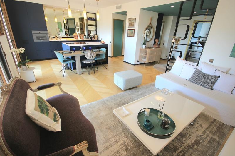 Appartement - 90 m² - 3 pièces