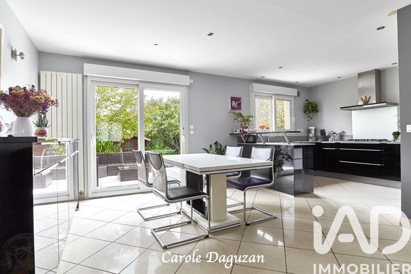 Maison - 167 m² - 5 pièces