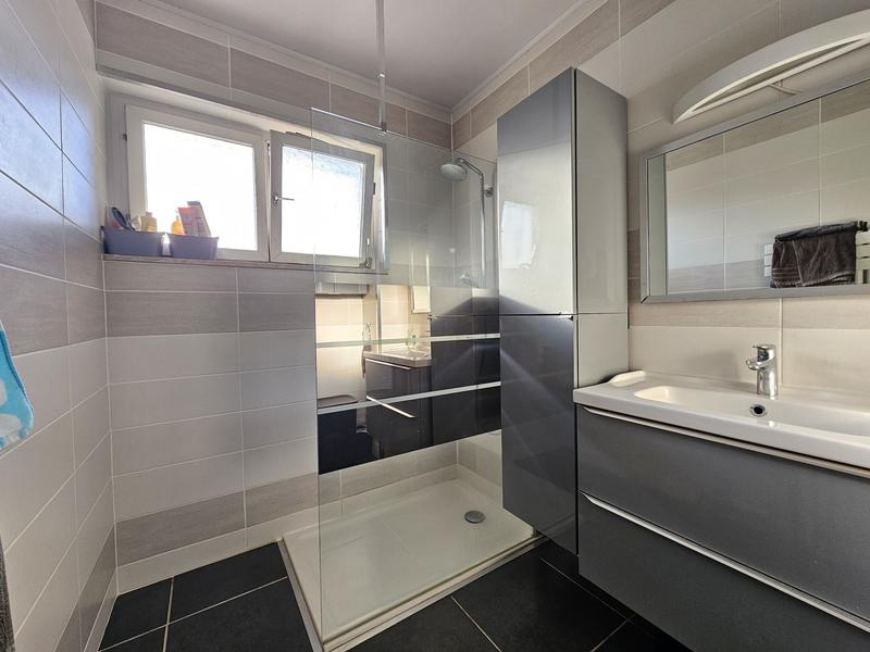 Maison - 84 m² - 4 pièces